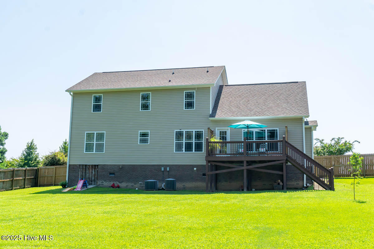 Property Photo:  219 Stella Bridgeway Drive  NC 28582 