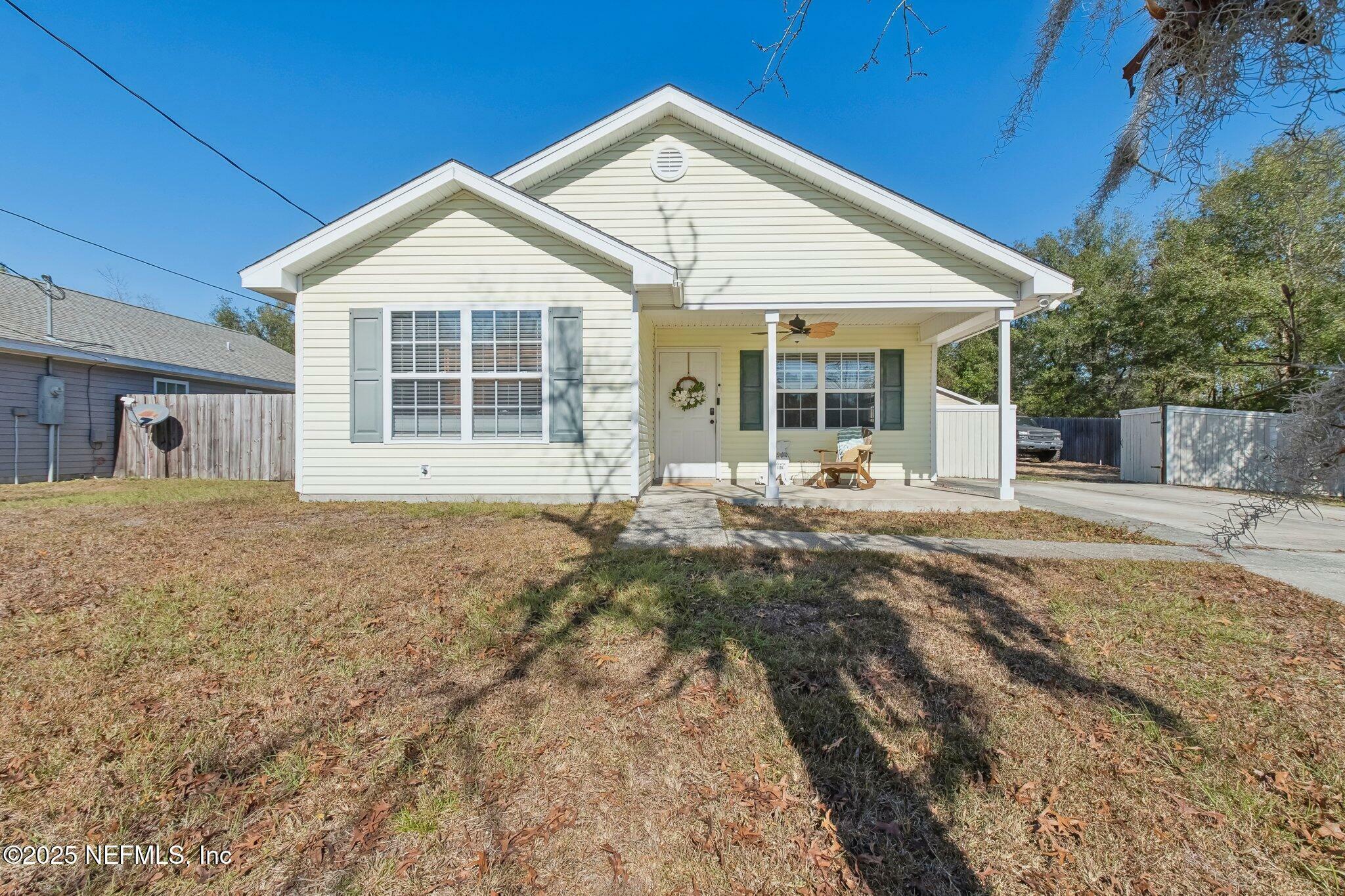 Property Photo:  312 3rd Way  FL 32148 