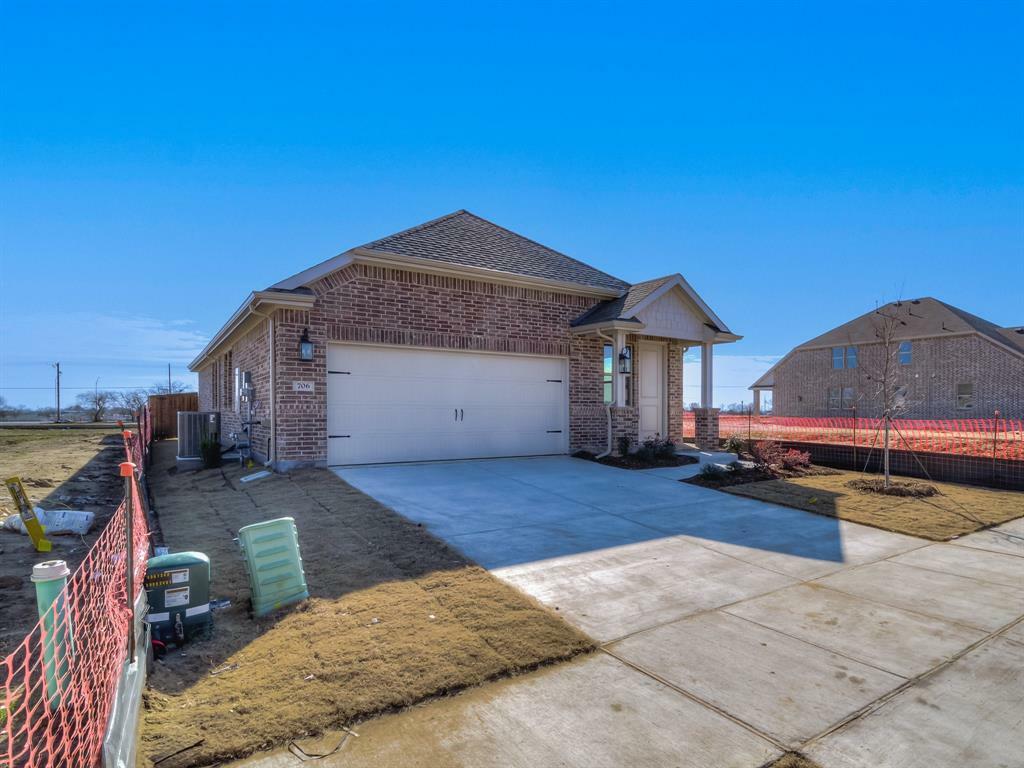 Property Photo:  706 Sunflower Trail  TX 75092 