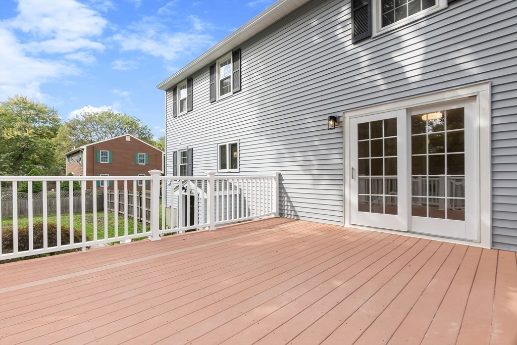 Property Photo:  4 Cortland Rd  MA 01923 