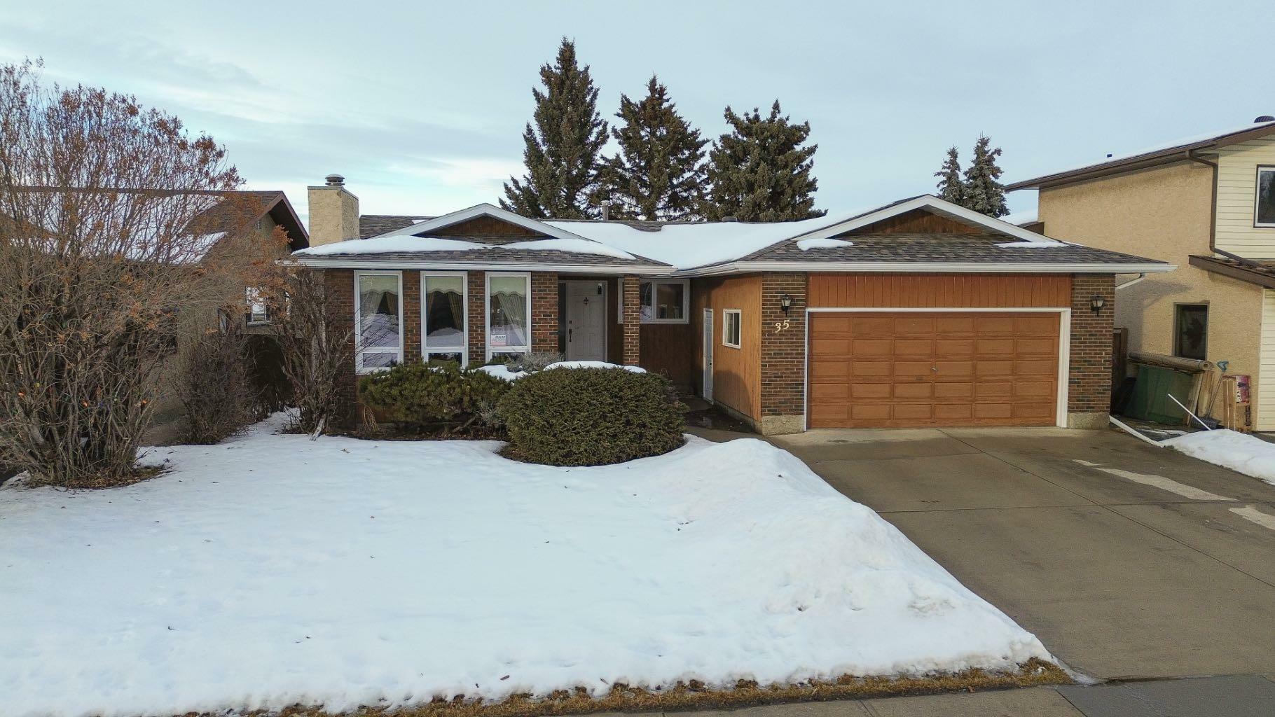 35 Hammond Crescent  Red Deer AB T4N 6J5 photo