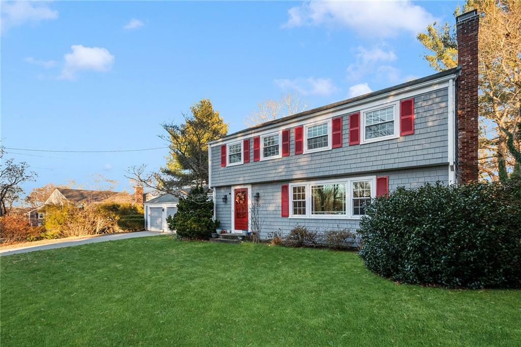 Property Photo:  20 Devonshire Drive  RI 02809 