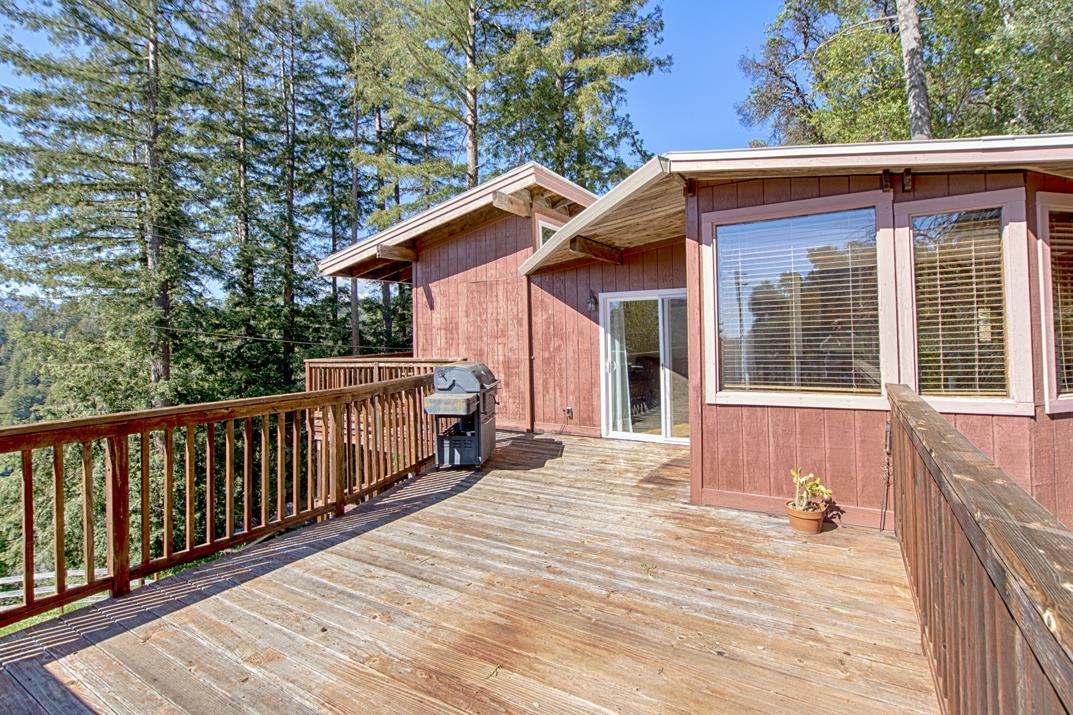 Property Photo: 11120 Lake Boulevard CA 95018