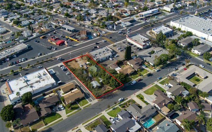Property Photo:  516 S State College  CA 92806 