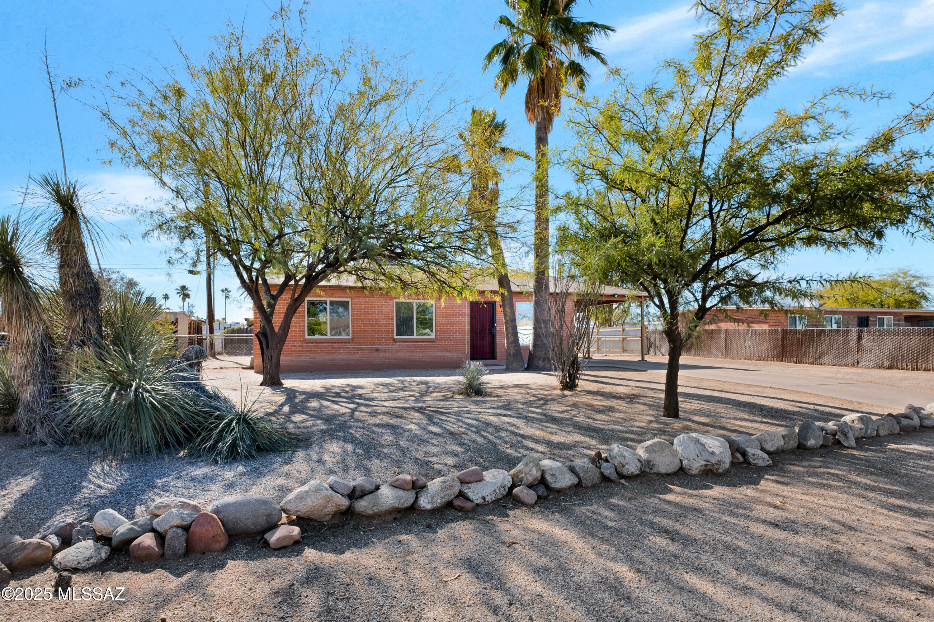 Property Photo:  5632 E 32nd Street  AZ 85711 