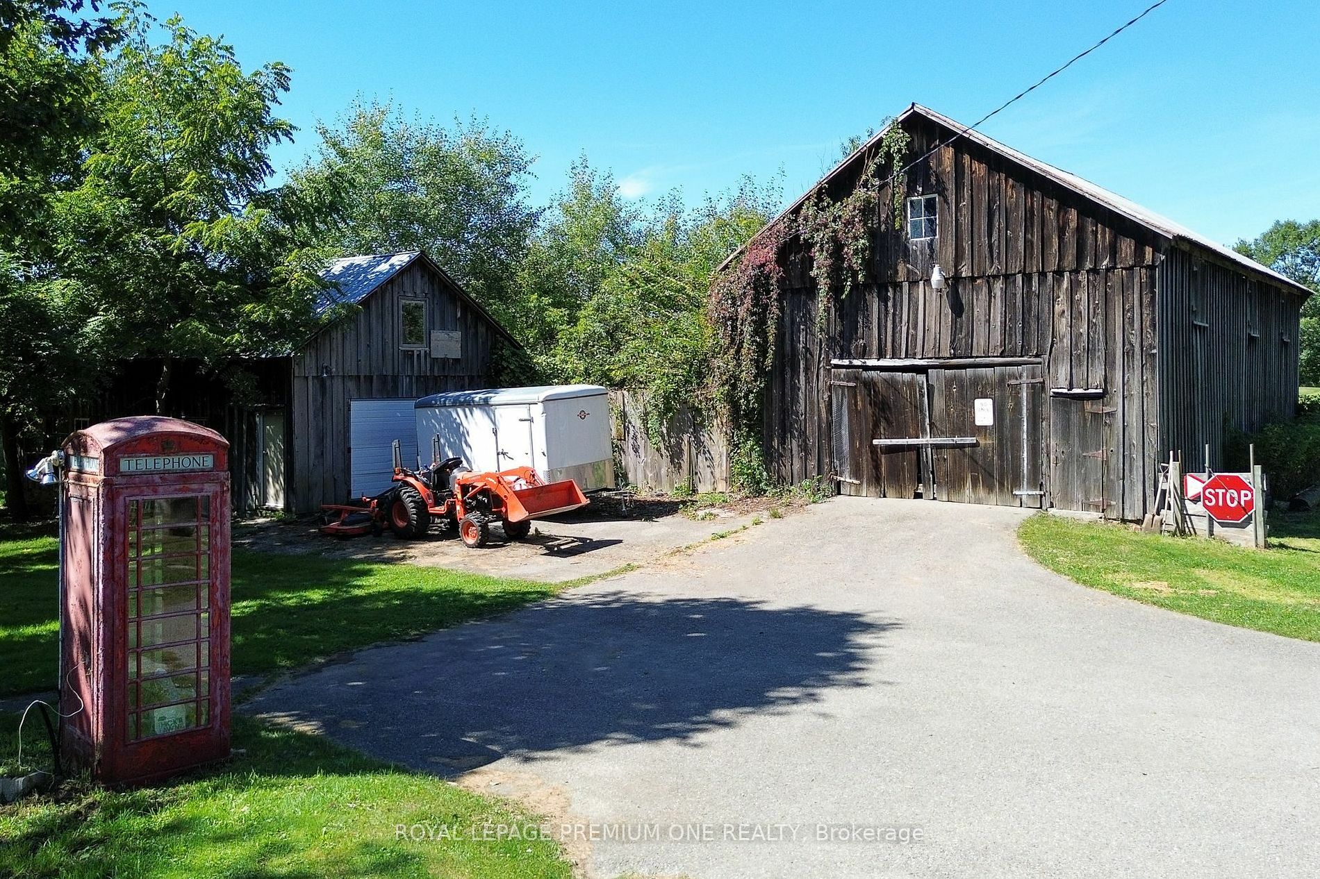 Photo de la propriété:  14650 Heart Lake Rd  ON L7C 2J7 