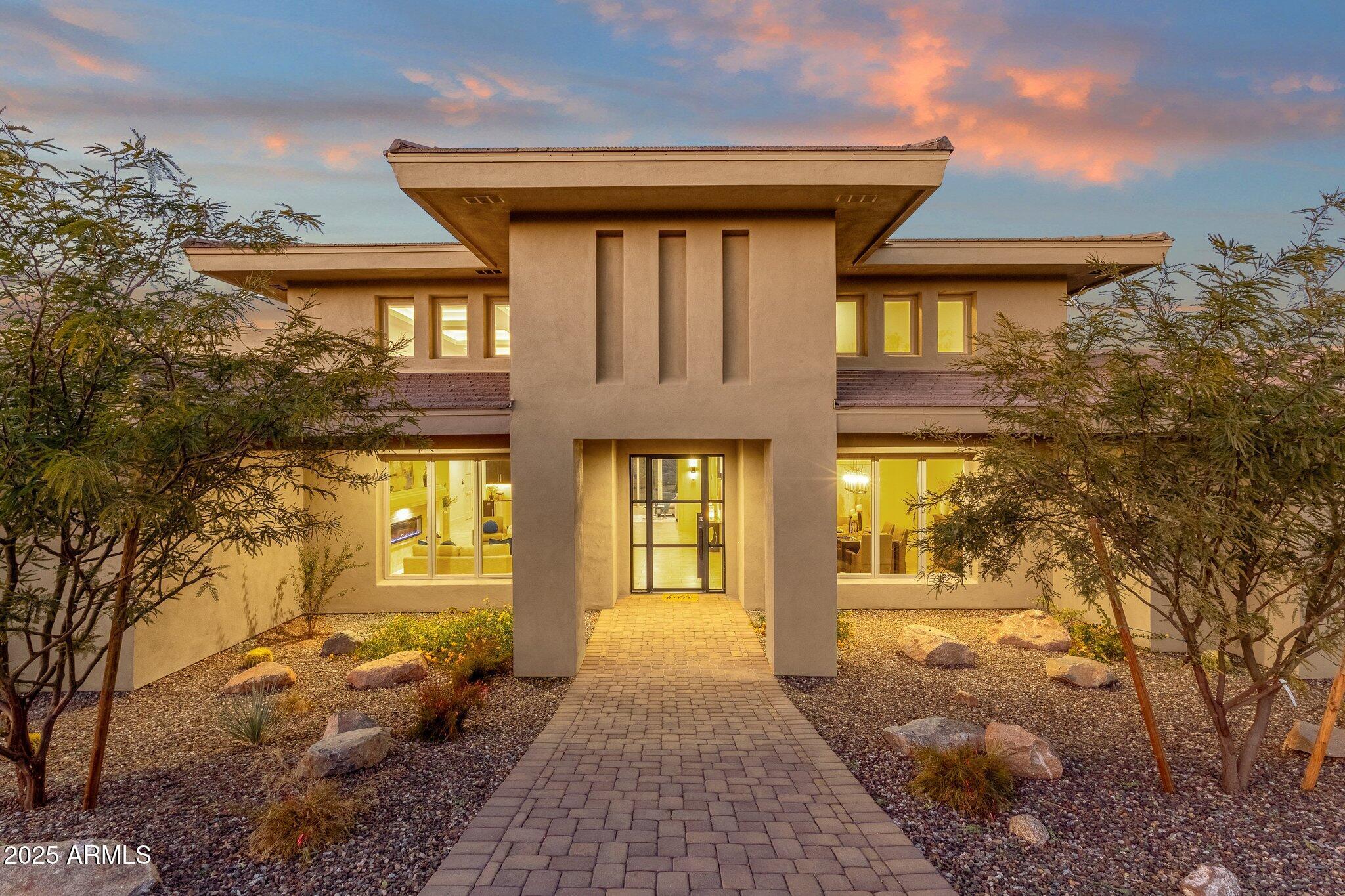 Property Photo: 10031 N Palisades Boulevard AZ 85268