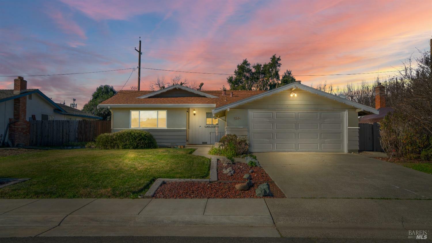 Property Photo:  290 S 7th Street  CA 95620 