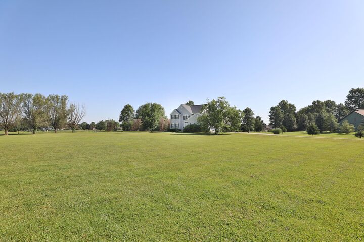 310 Aberdeen SW Drive  Pataskala OH 43062 photo