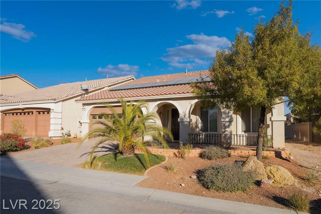 Property Photo:  5522 Yarra Valley Avenue  NV 89139 