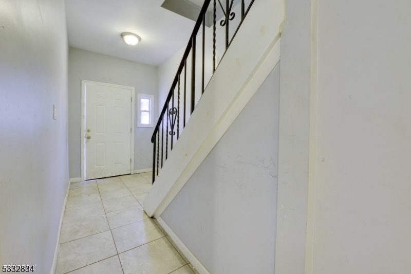 Property Photo:  181 N 9th St  NJ 07107 