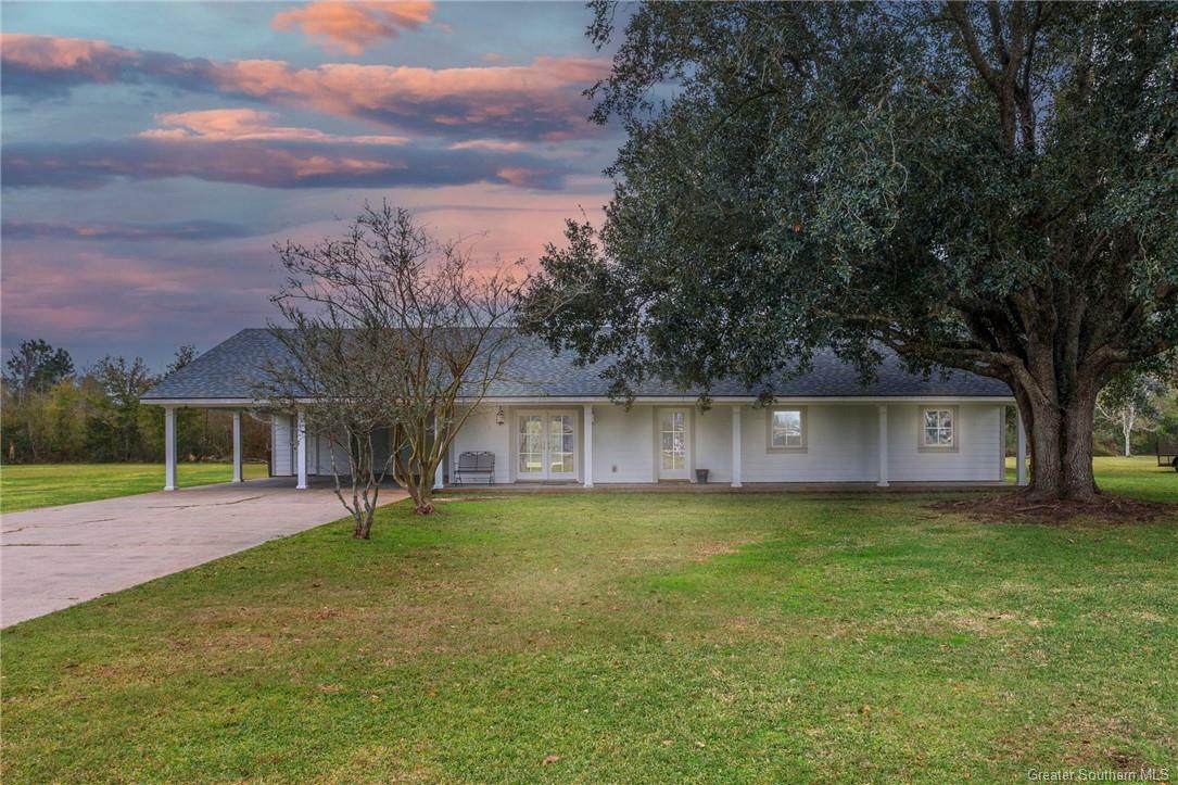 Property Photo:  2821 Todd Jude Road  LA 70607 