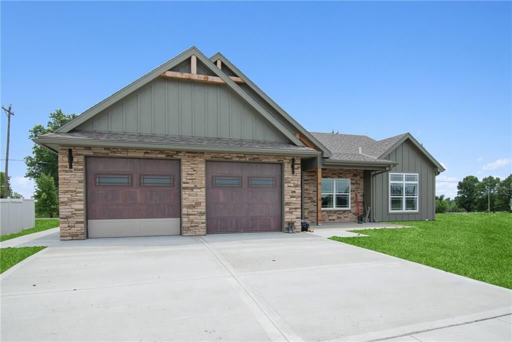 Property Photo:  1201 Weston Lane  MO 64429 