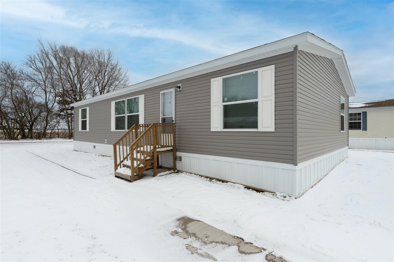 Property Photo:  1241 Manistee River Road 34  MI 49093-4909 