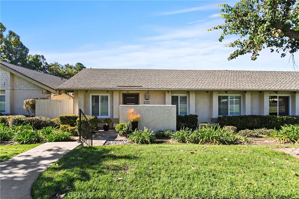 Property Photo: 22991 Caminito Olivia 56 CA 92653