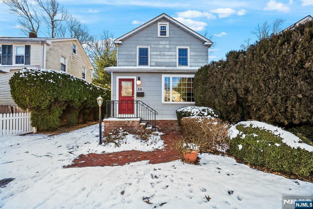 Property Photo:  35 Jewett Avenue  NJ 07670 