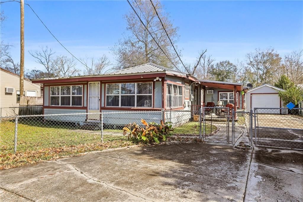 Property Photo:  31875 Janice Drive  LA 70462 