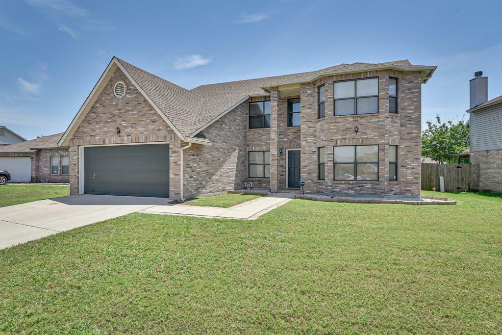 Property Photo:  2204 Delaford Drive  TX 76002 