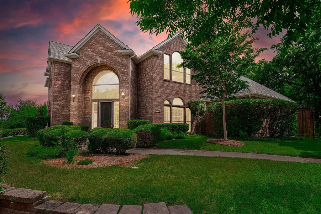 Property Photo:  2317 Stone Bridge Drive  TX 76006 