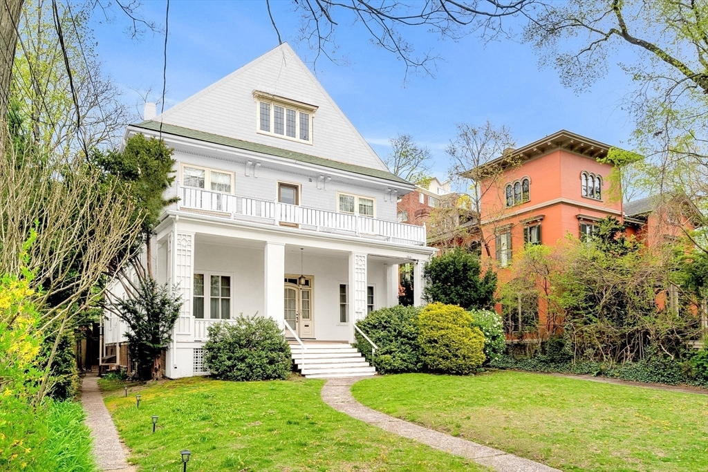 Property Photo:  17 Berkeley St  MA 02138 