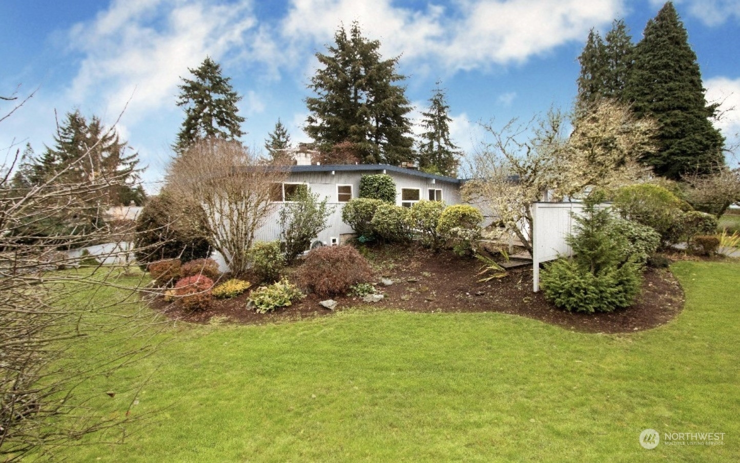 Property Photo:  16653 SE 7th Street  WA 98008 