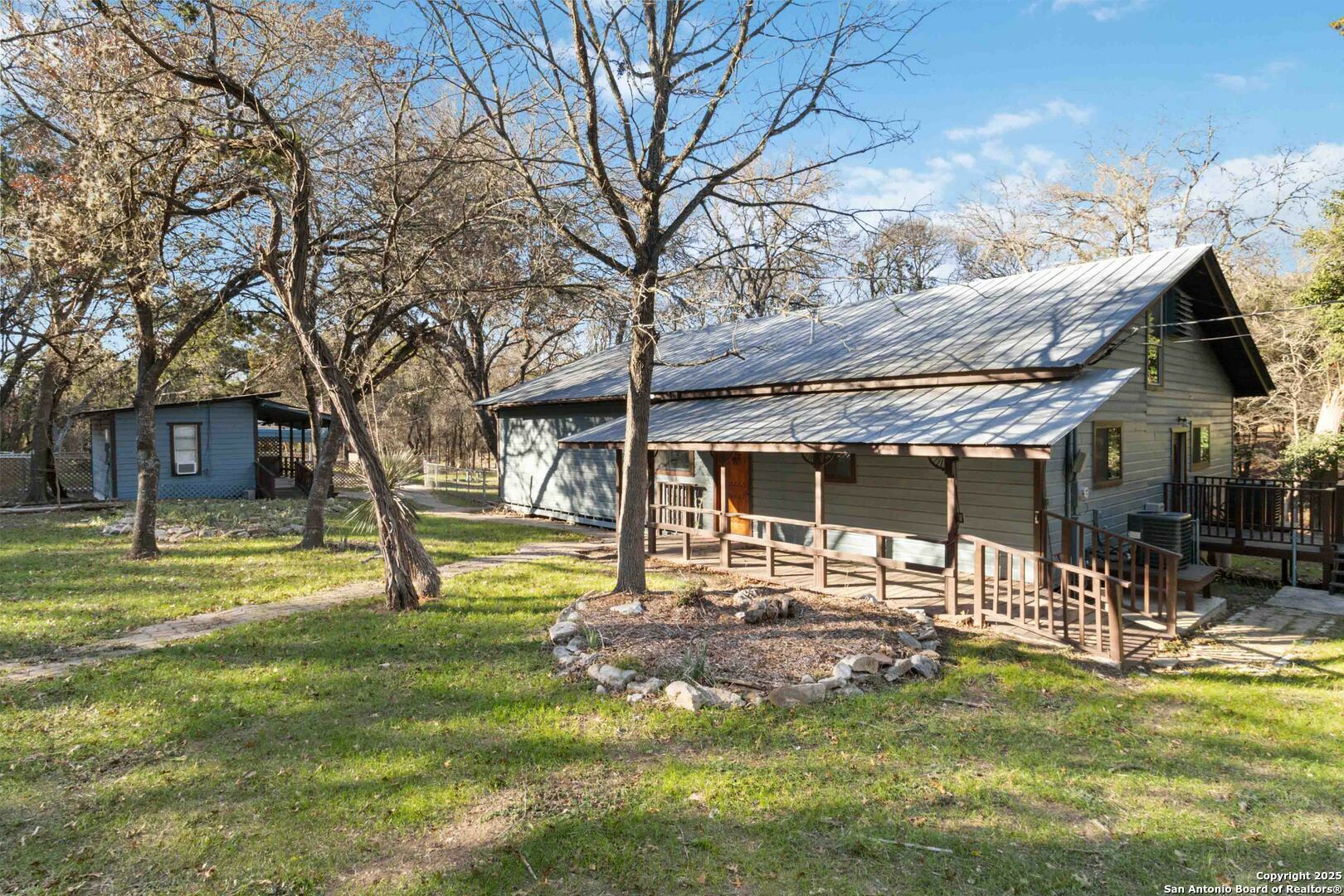 Property Photo: 19517 Scenic Loop TX 78023