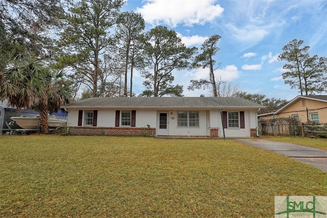 Property Photo:  5 Ossabaw Road  GA 31410 