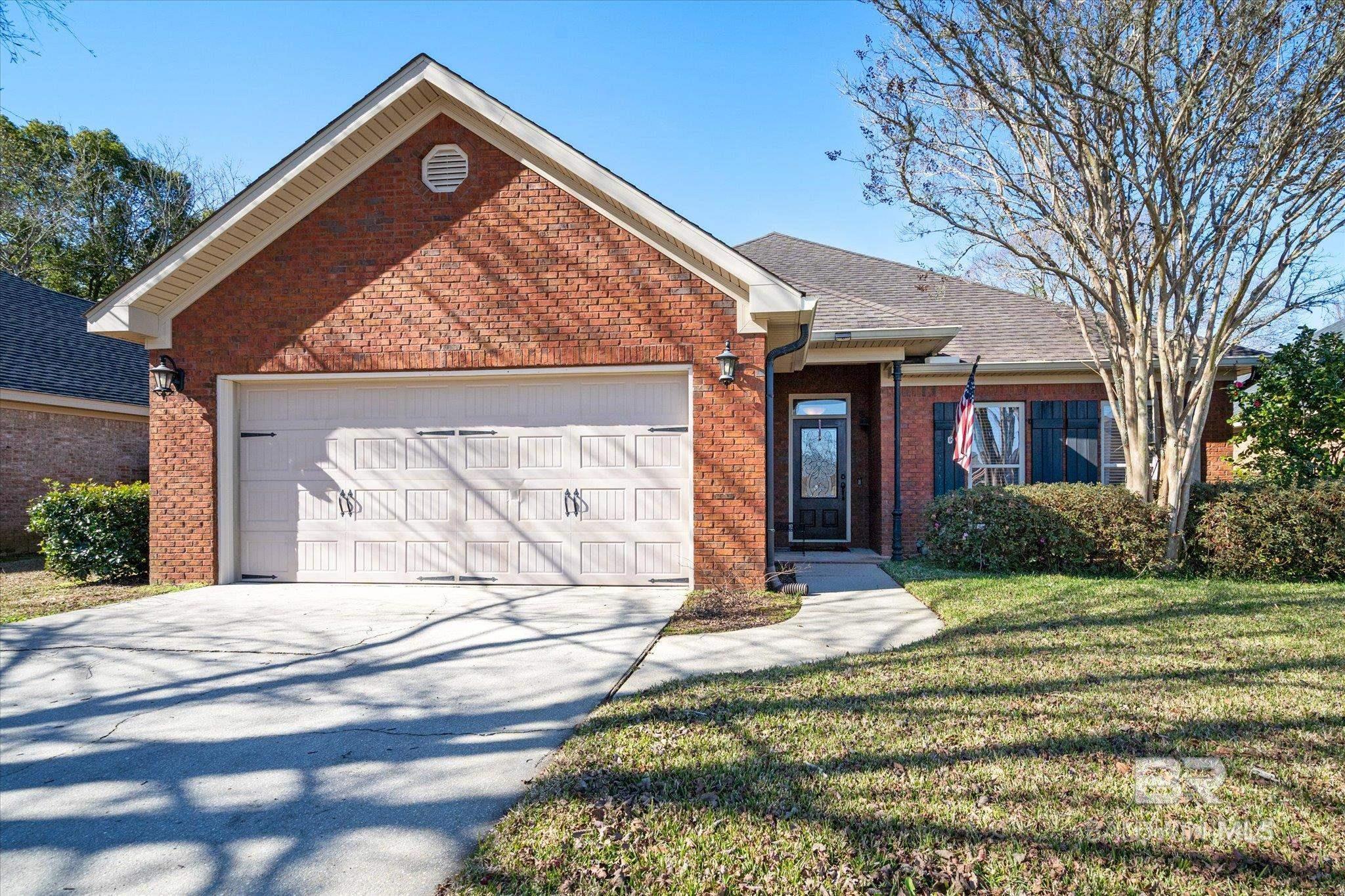 Property Photo: 27951 Yorkshire Drive AL 36551