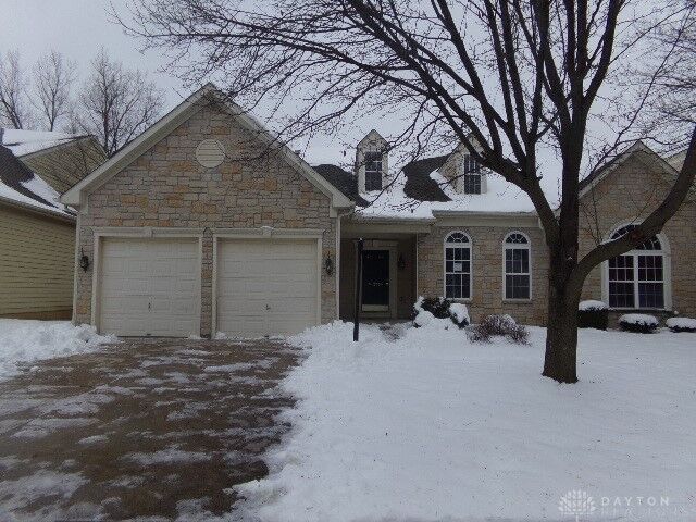 3779 Whisper Creek Drive  Dayton OH 45414 photo