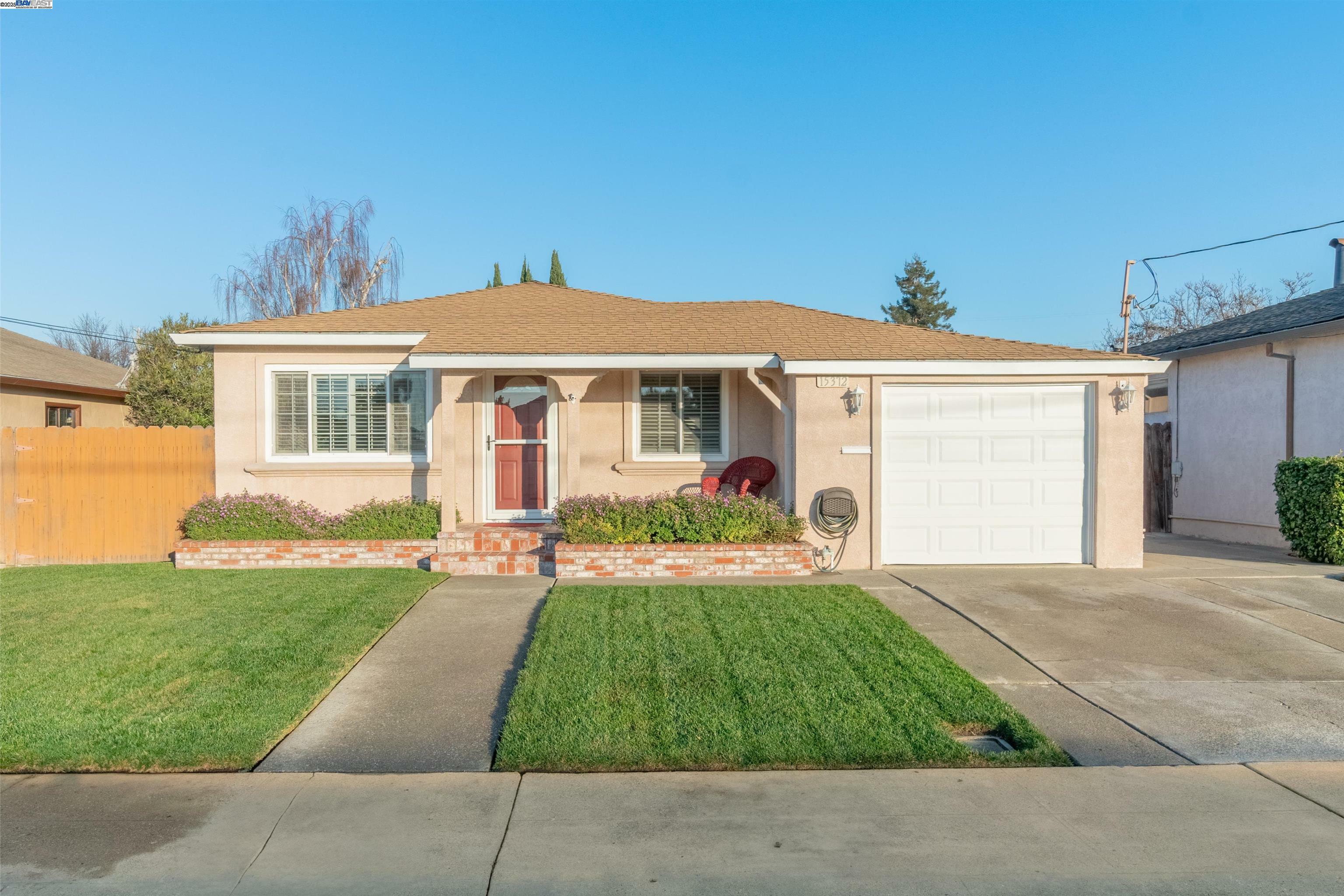 Property Photo:  15372 Beatty St  CA 94579 