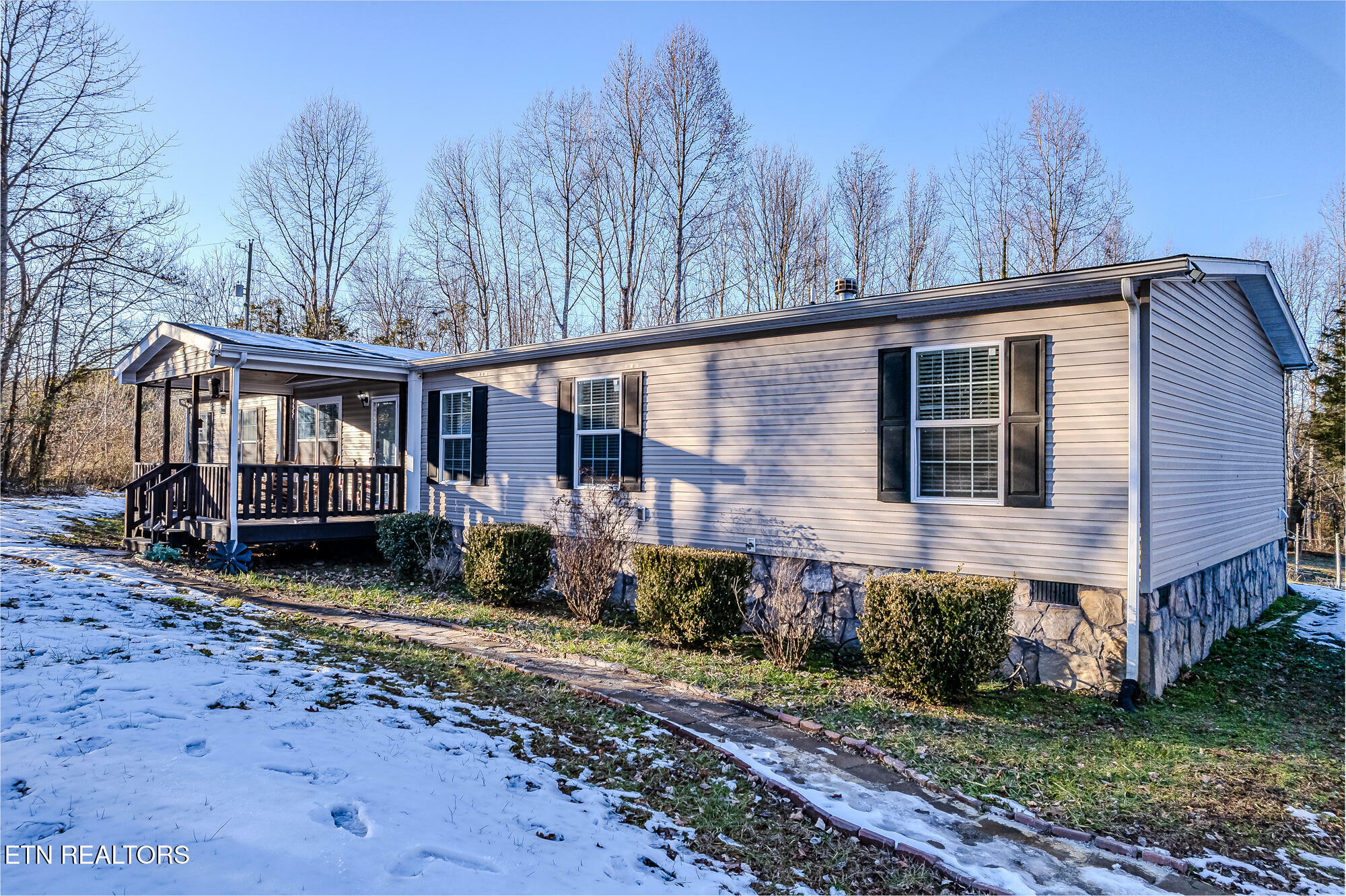 Property Photo:  319 County Road 439  TN 37303 