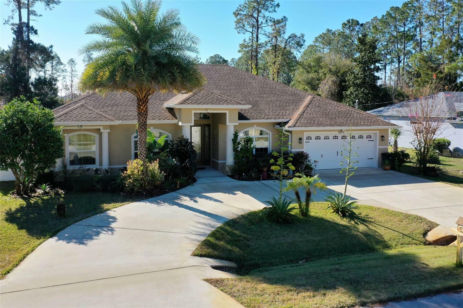 Property Photo:  27 Ethan Allen Drive  FL 32164 