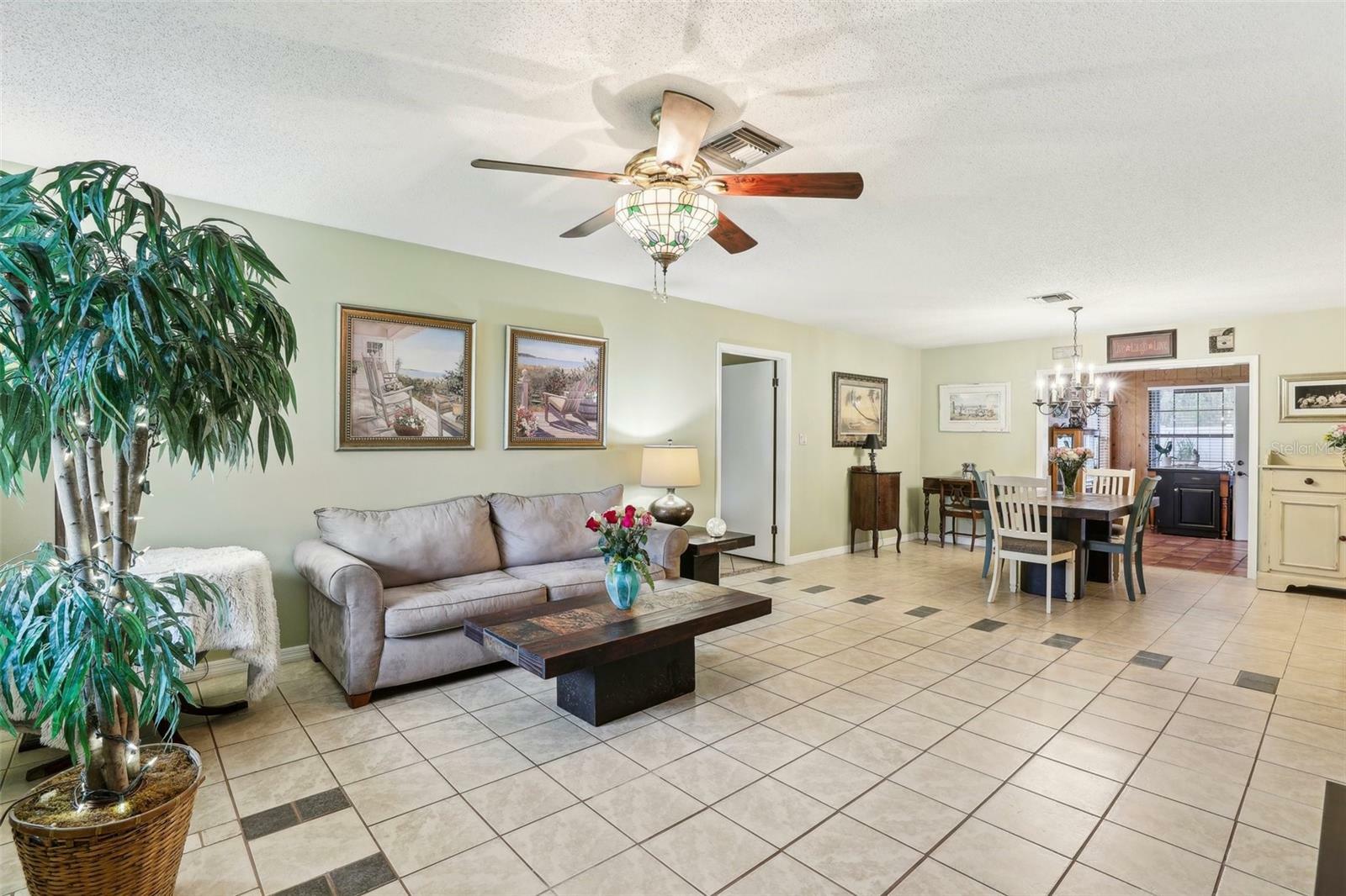 Property Photo:  8202 Oak Street  FL 34797 