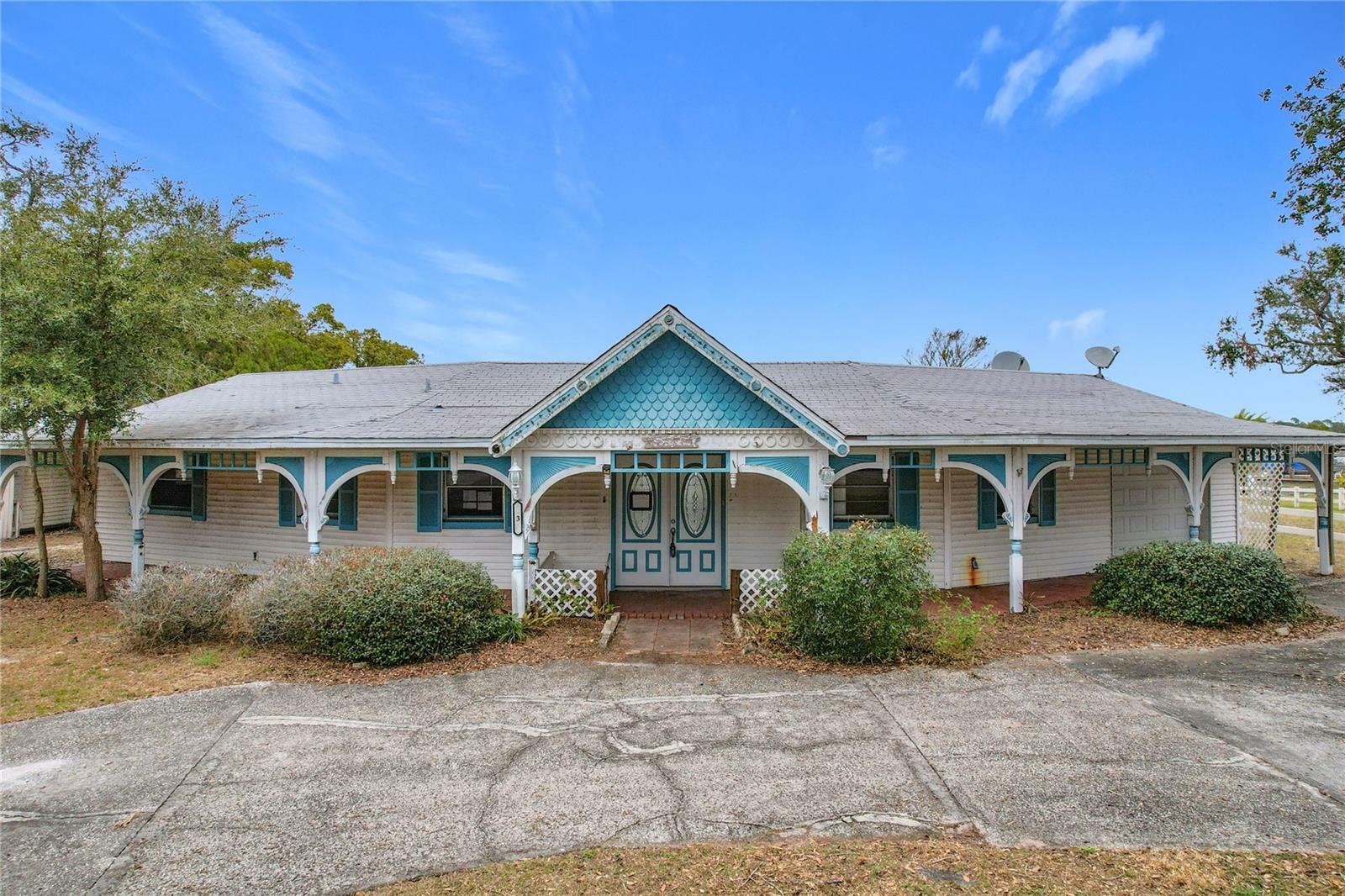 Property Photo:  31316 Saunders Drive  FL 32778 