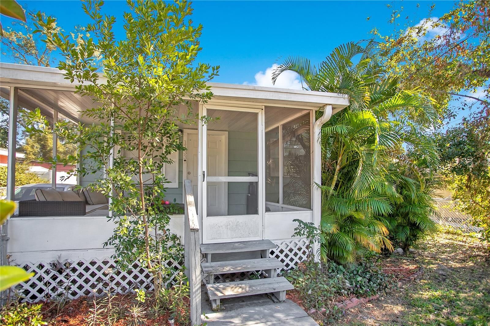 Property Photo: 1133 N Brunnell Parkway FL 33805