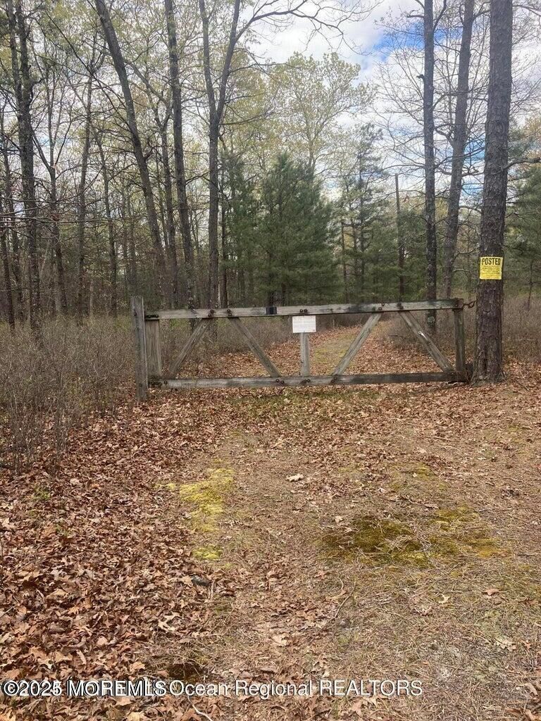 Property Photo:  101 Buckingham Road  NJ 08759 