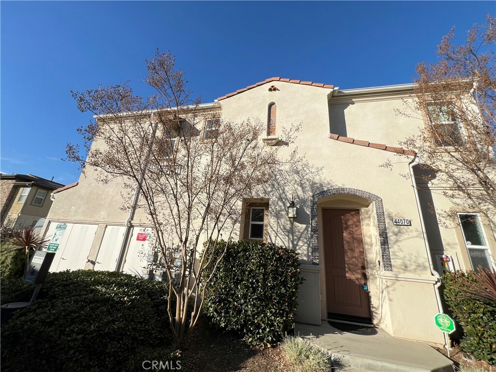 Property Photo:  44070 Calle Allicante  CA 92592 