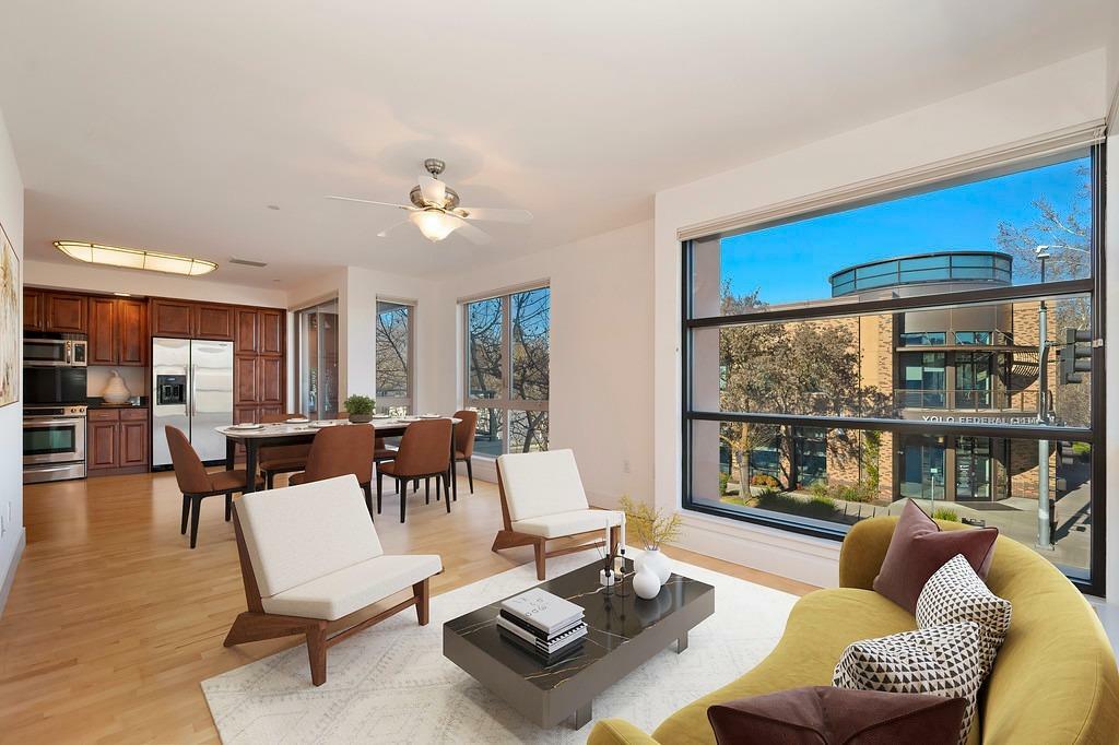 Property Photo: 435 G Street 201 CA 95616