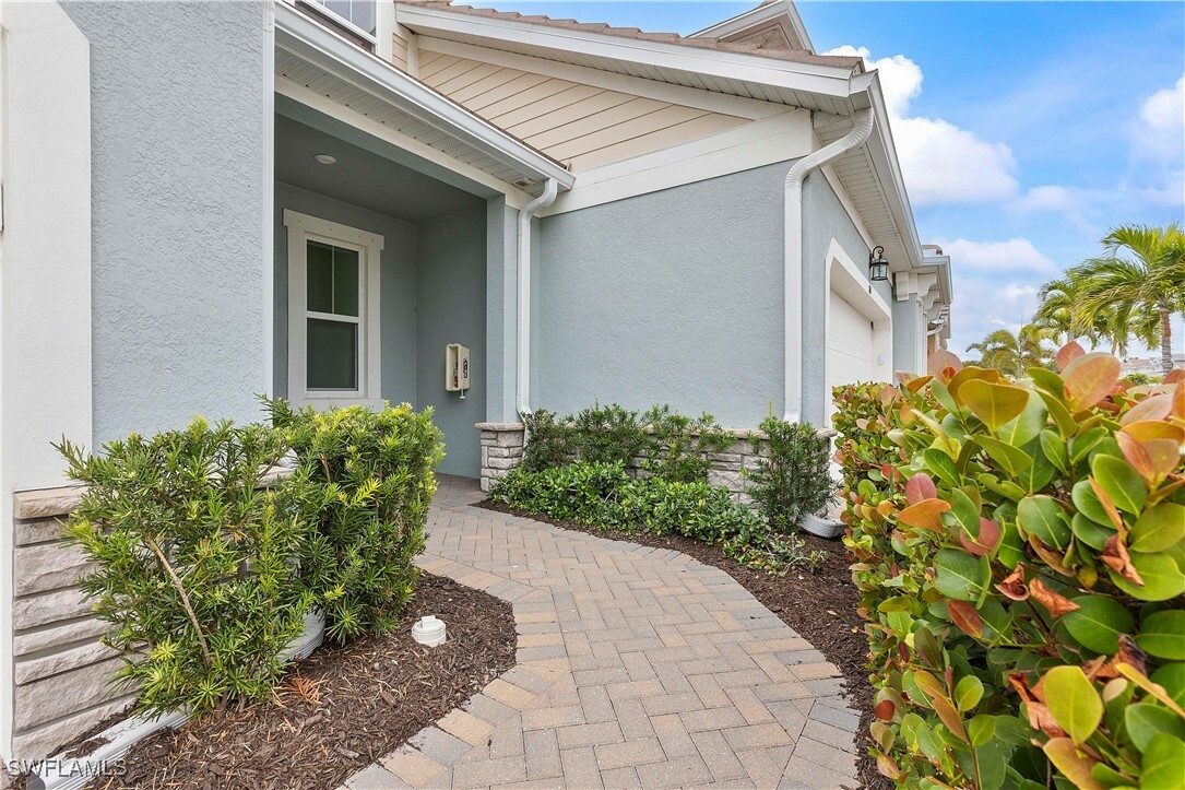 Property Photo:  4665 Arboretum Circle 103  FL 34112 