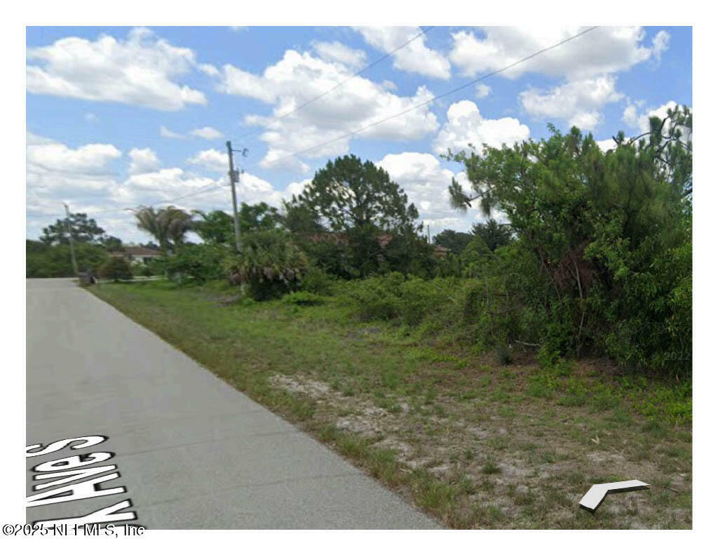 Property Photo:  767 Knox Avenue S  FL 33974 