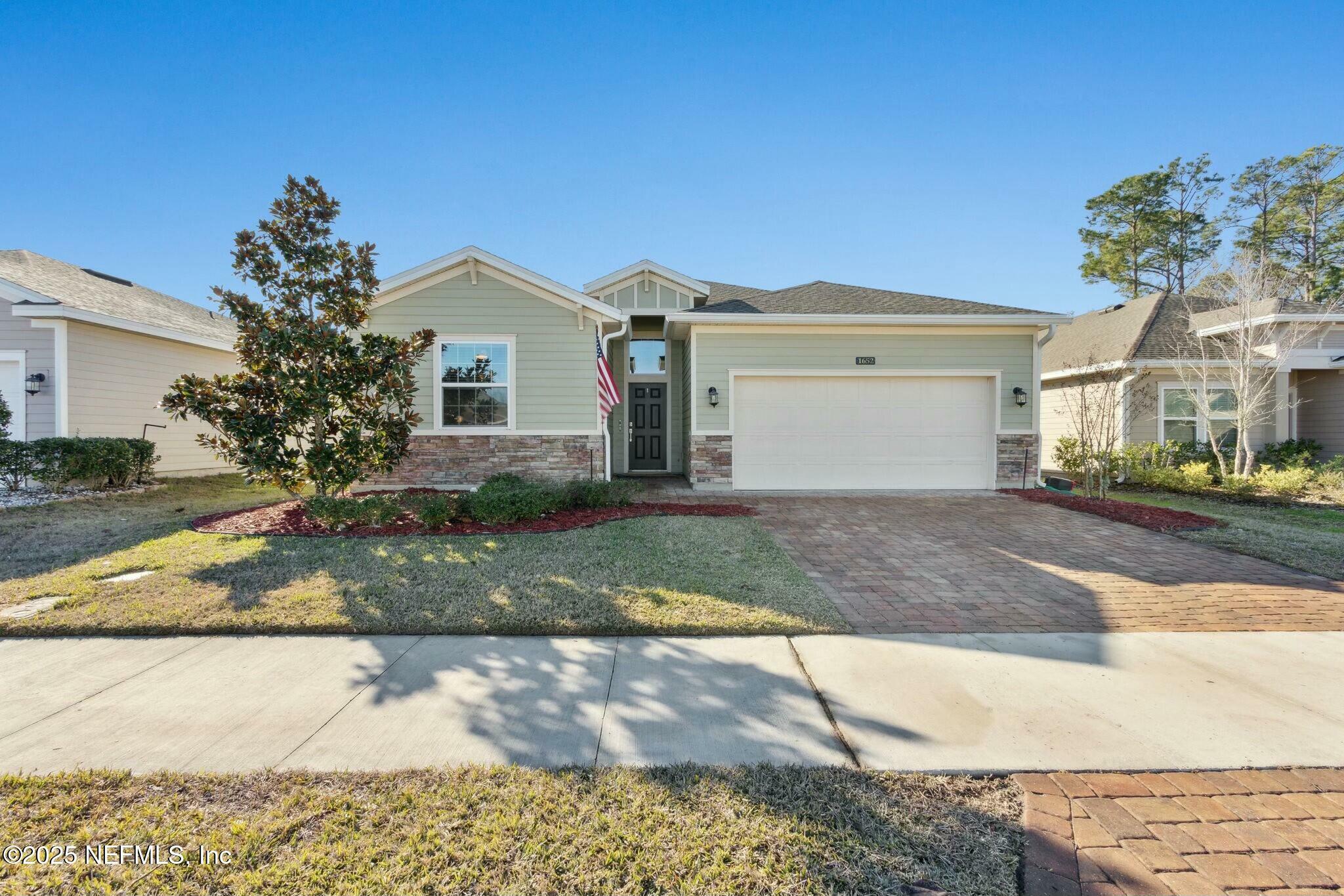 Property Photo:  1652 Enclave Road  FL 32211 