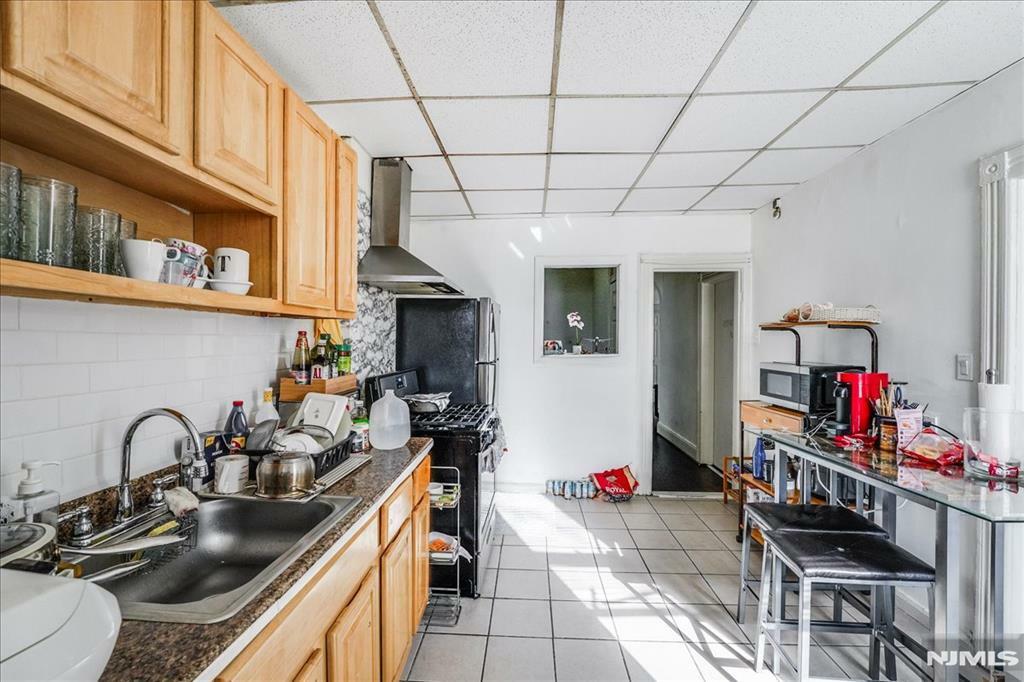 Property Photo:  26 W 51st Street  NJ 07002 