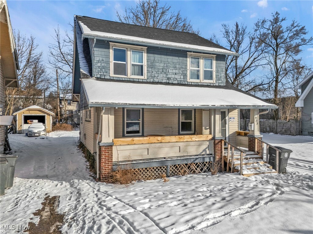 Property Photo: 637 Storer Avenue OH 44320