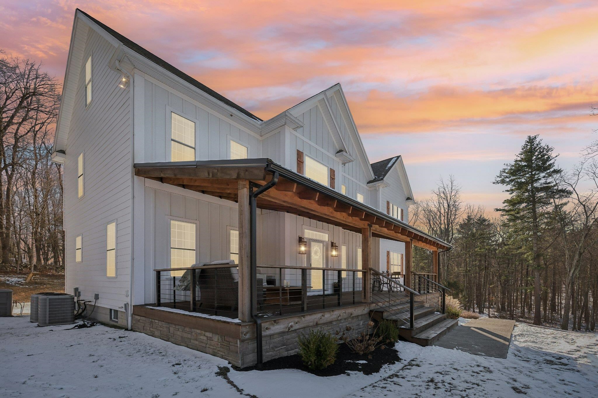 Property Photo: 8 Willow Vale Road NH 03811