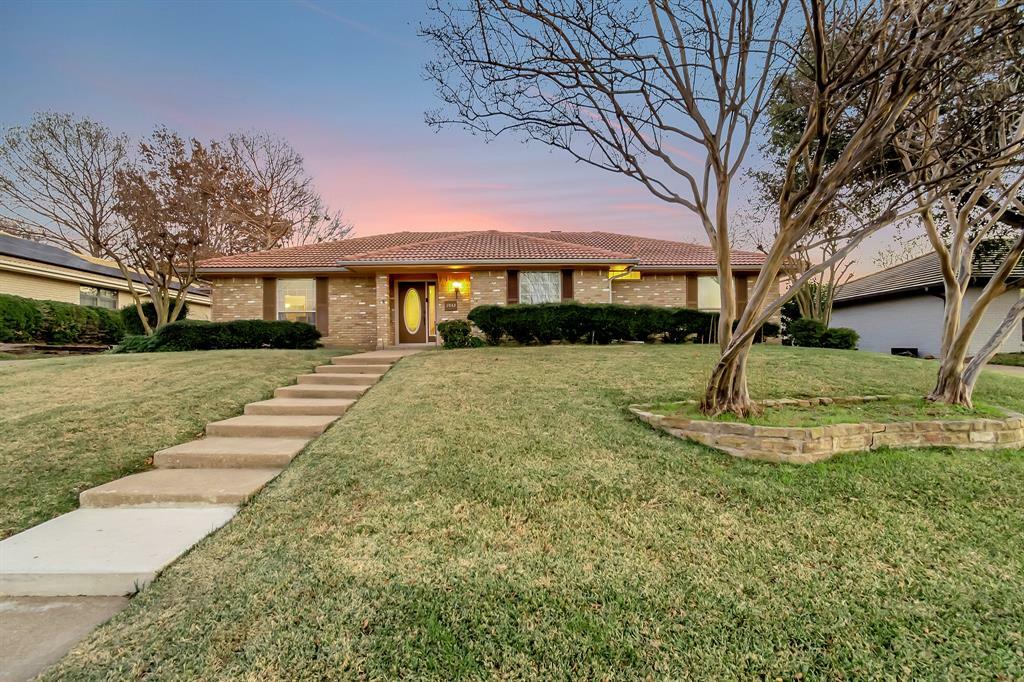 Property Photo:  1042 Wilshire Drive  TX 76262 