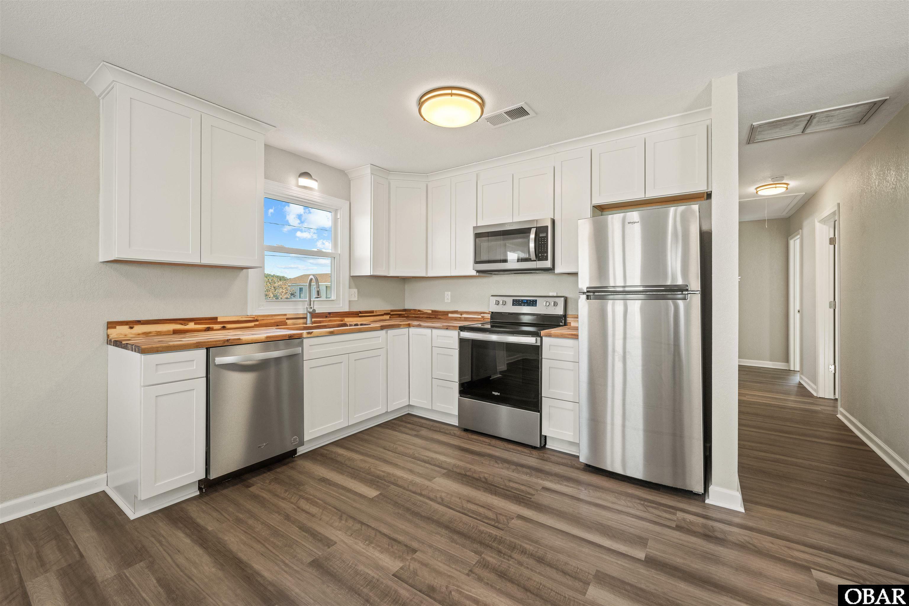 Property Photo: 501 W Third Street NC 27948