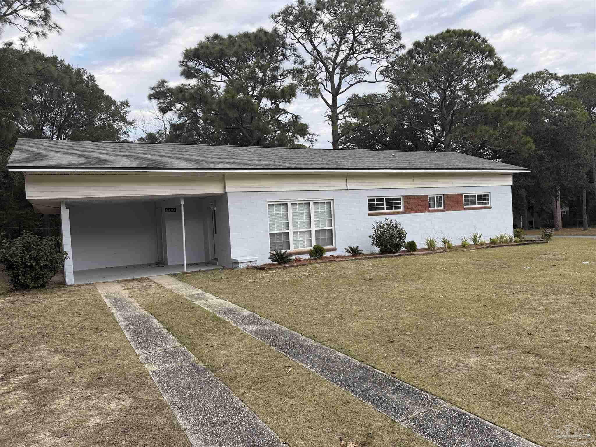 808 Woodland Dr  Pensacola FL 32503 photo