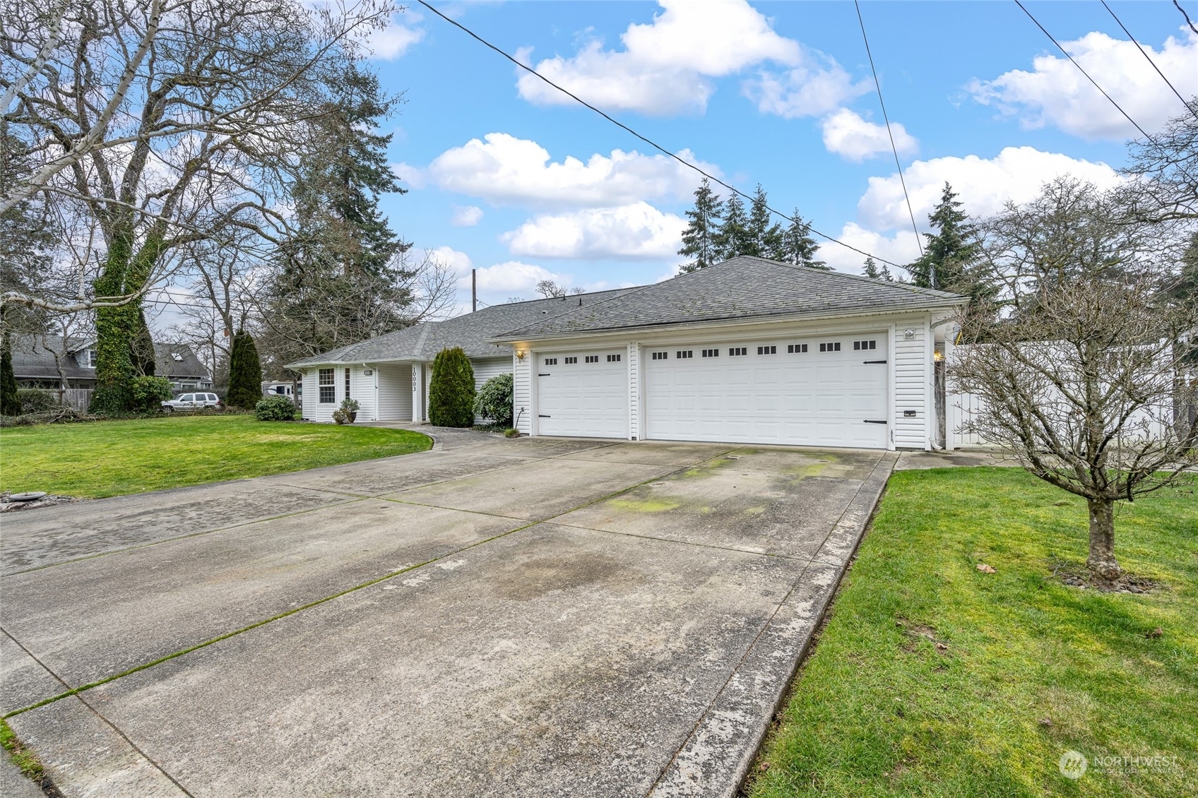 Property Photo:  10003  Meadow Road SW  WA 98499 