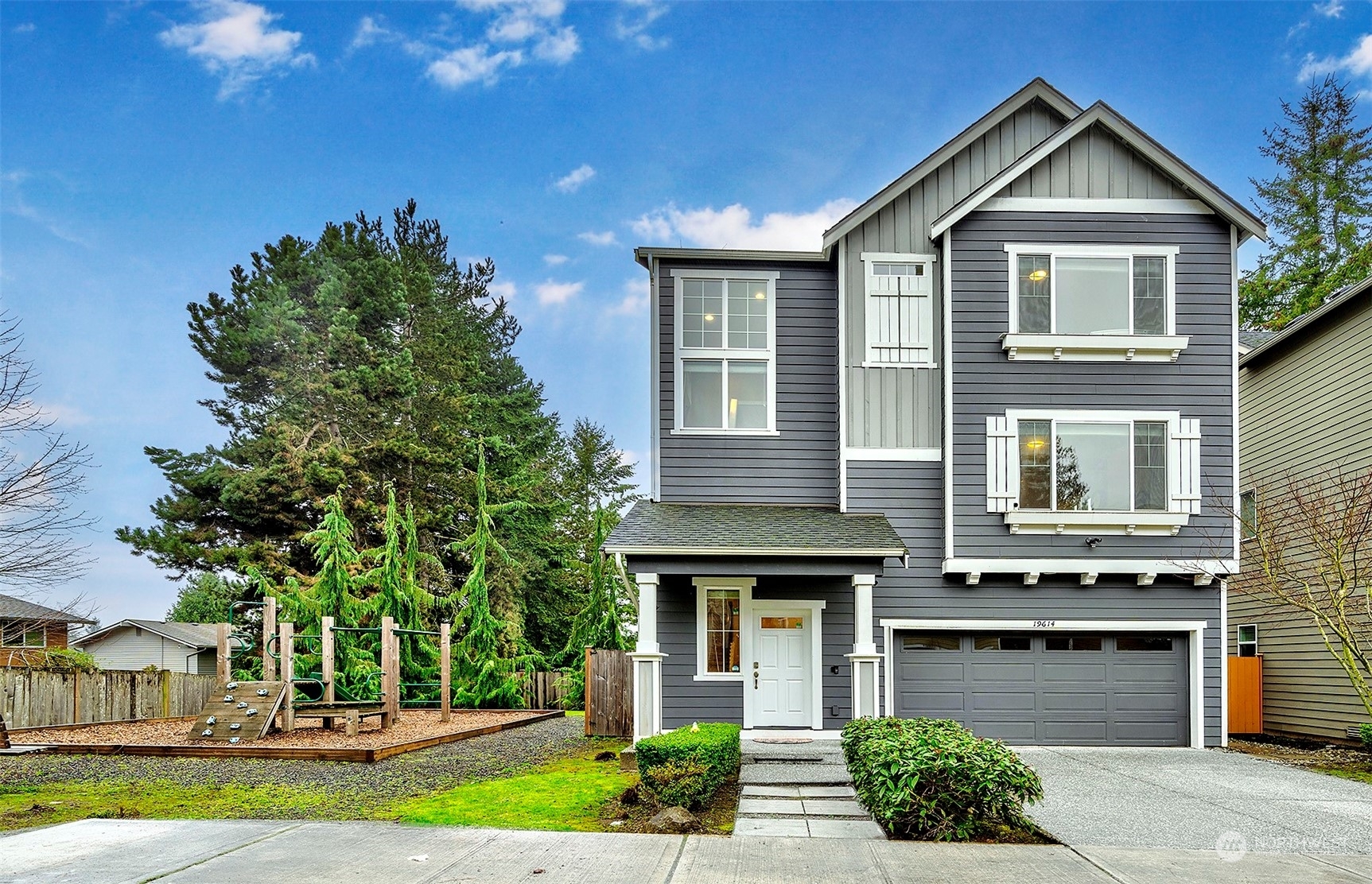 Property Photo:  19614  25th Drive SE  WA 98012 