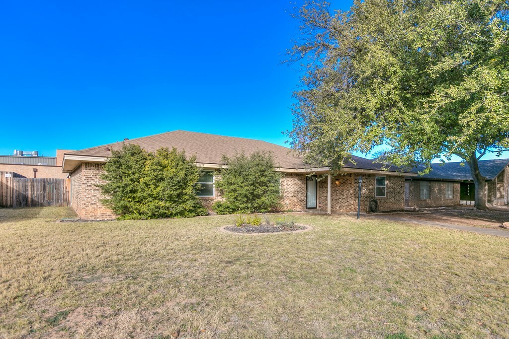 Property Photo:  2914 Canyon Creek Dr  TX 76904 